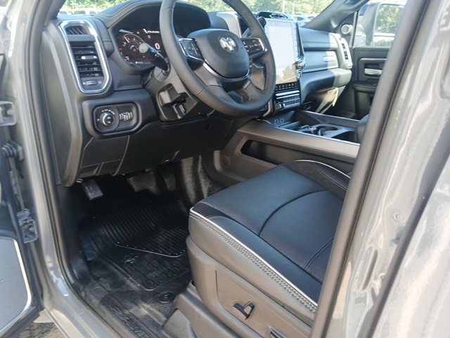 New 2027 RAM 5500 4x4 Crew Cab w/ Laramie Trim Package image 49