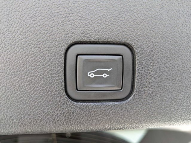 Used 2023 Cadillac XT6 Sport AWD/4WD image 13