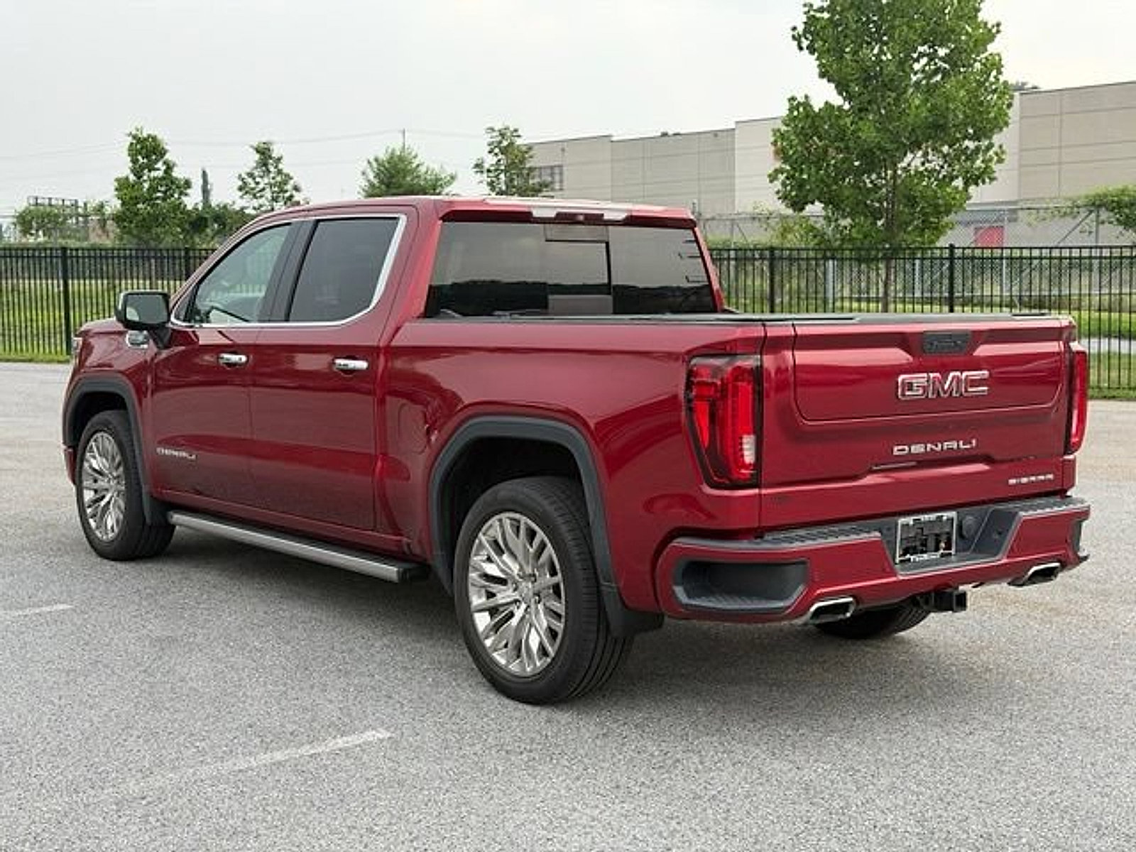 Used 2019 GMC Sierra 1500 Denali w/ Denali Ultimate Package AWD/4WD image 5