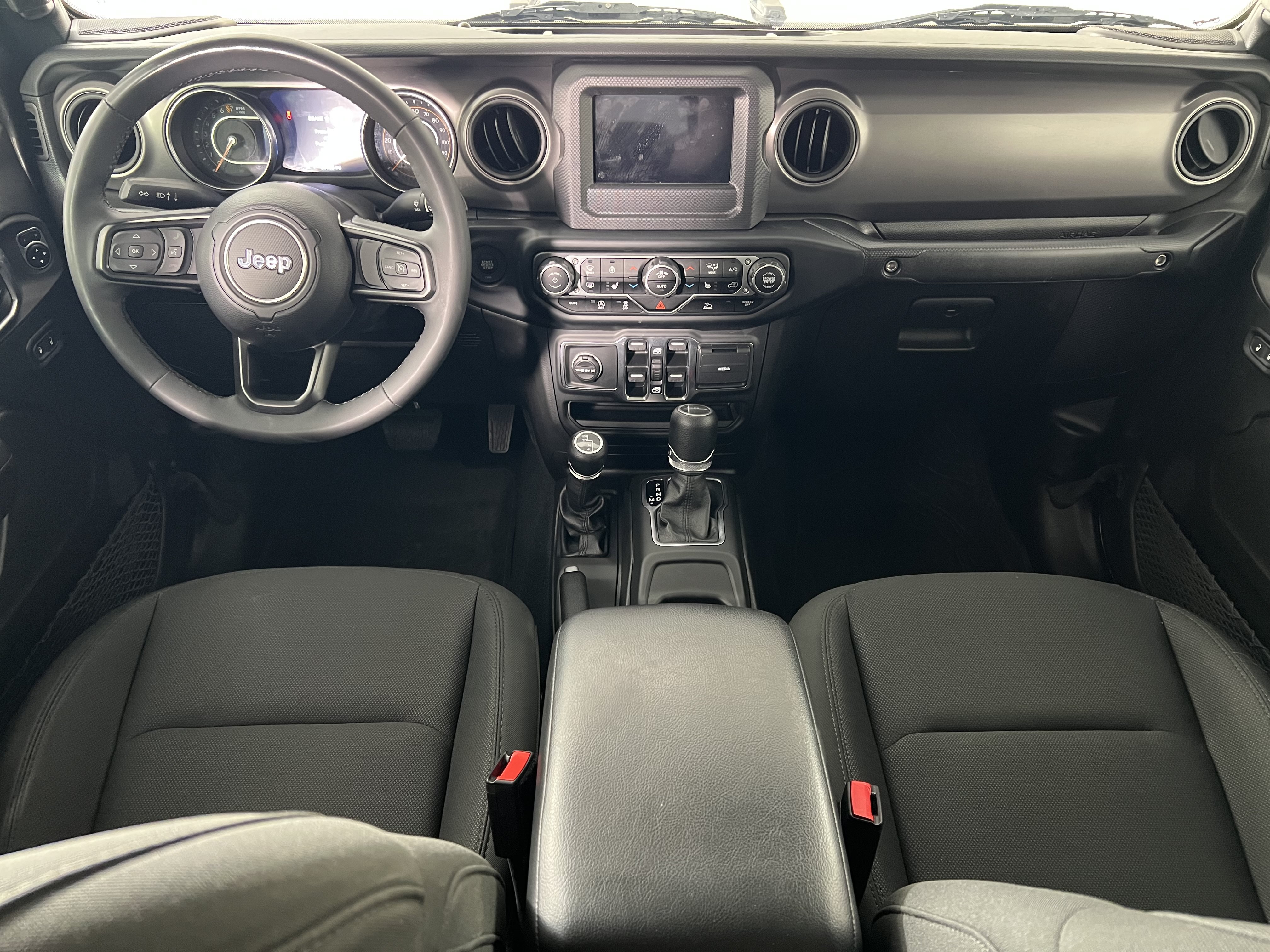 Used 2023 Jeep Gladiator Sport AWD/4WD image 20