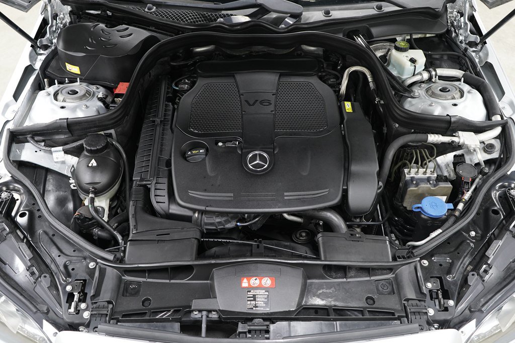 Used 2014 Mercedes-Benz E 350 Sedan w/ Premium 1 Package image 35