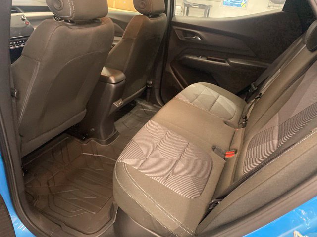 New 2027 Chevrolet Bolt LT w/ Comfort Package FWD image 21