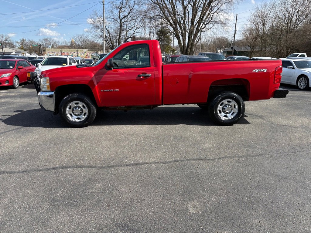 Used 2008 Chevrolet Silverado 2500 W/T w/ Snow Plow Prep Package image 6