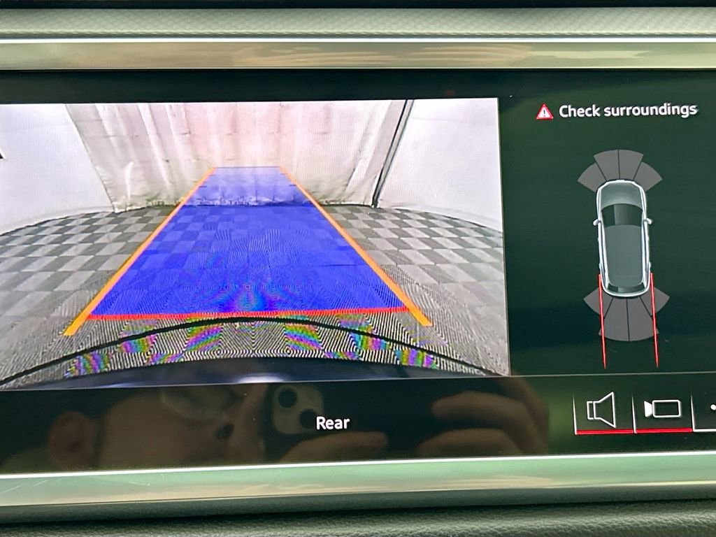 Certified 2025 Audi Q3 2.0T Premium w/ Convenience Package image 14