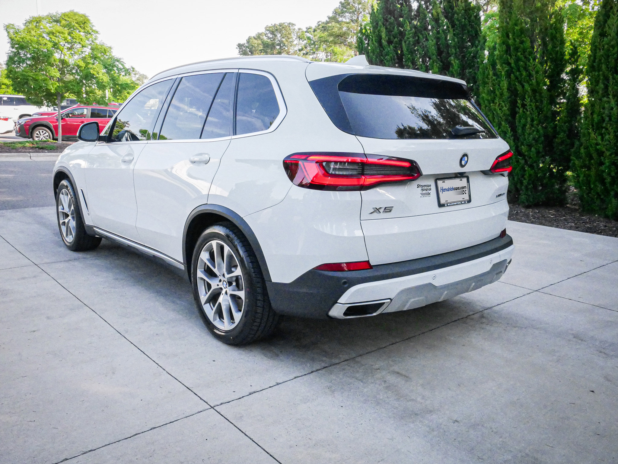 Used 2019 BMW X5 xDrive40i w/ Premium Package 2 AWD/4WD image 8