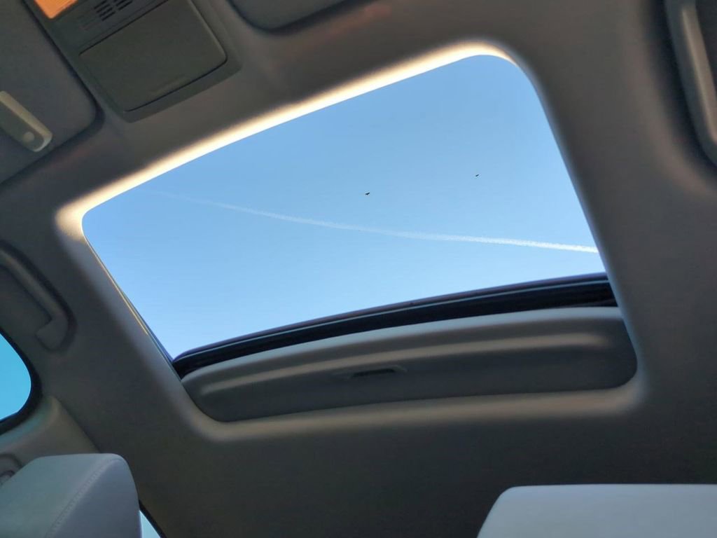 Used 2020 Honda CR-V EX image 21