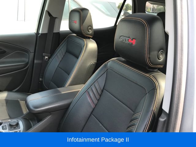 Certified 2023 GMC Terrain AT4 w/ Infotainment Package II AWD/4WD image 5