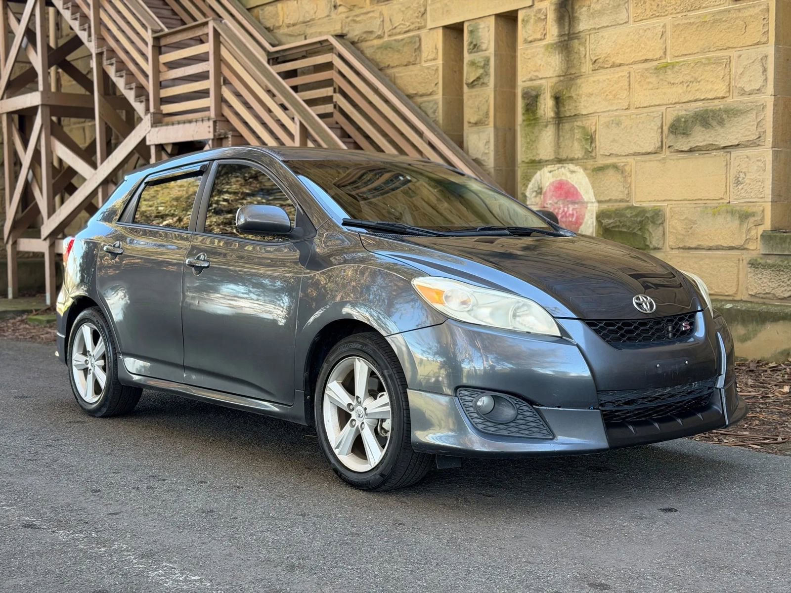 Used 2009 Toyota Matrix S image 2