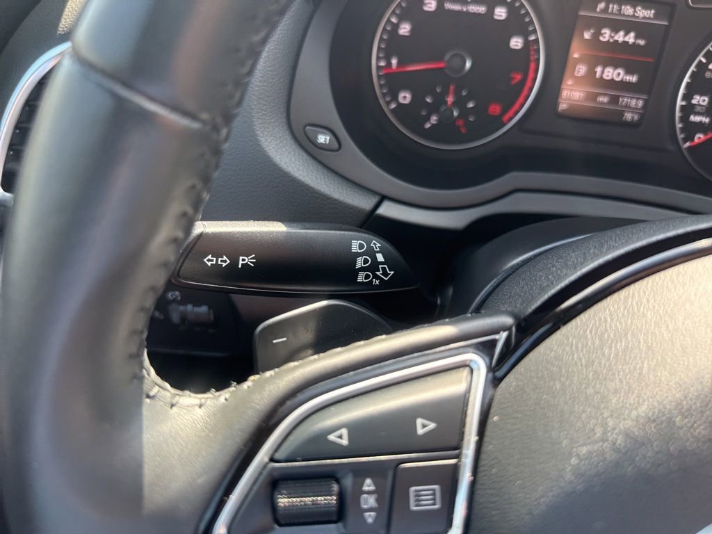 Used 2018 Audi Q3 2.0T Premium Plus w/ Premium Plus Package image 25