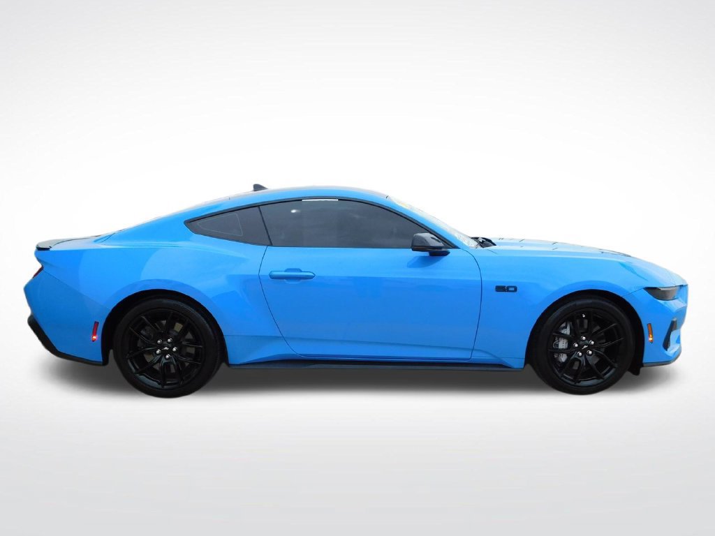 Used 2024 Ford Mustang GT Premium RWD image 2