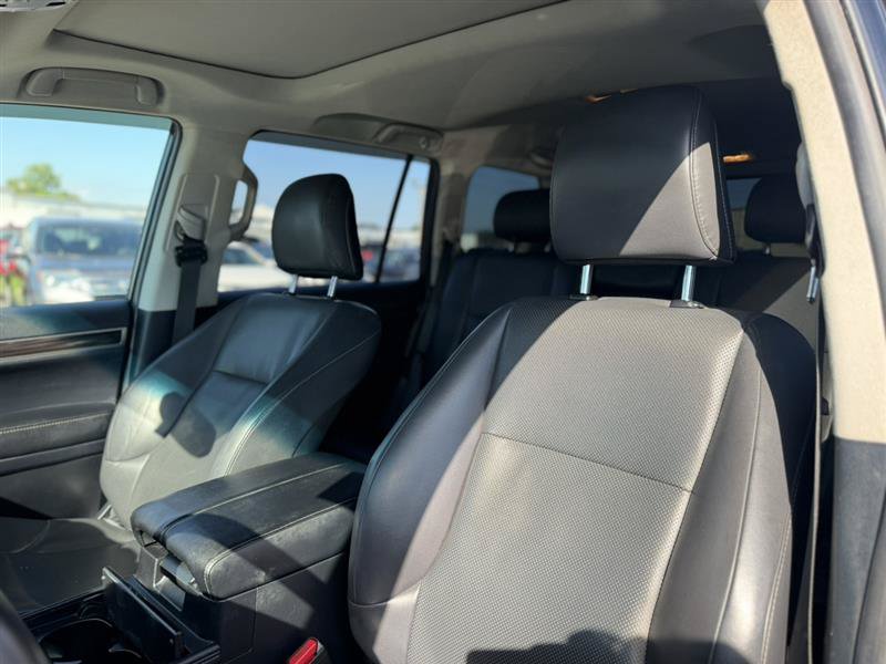 Used 2015 Lexus GX 460 w/ Navigation Package AWD/4WD image 13