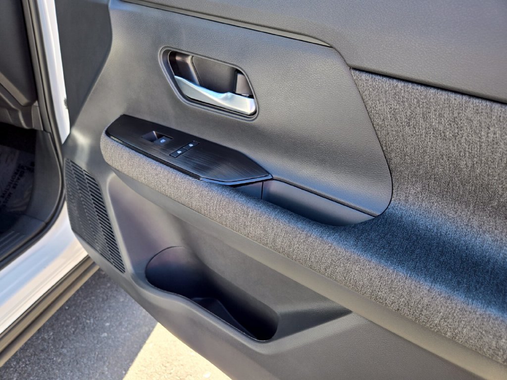 New 2027 Nissan Kicks SV AWD/4WD image 21