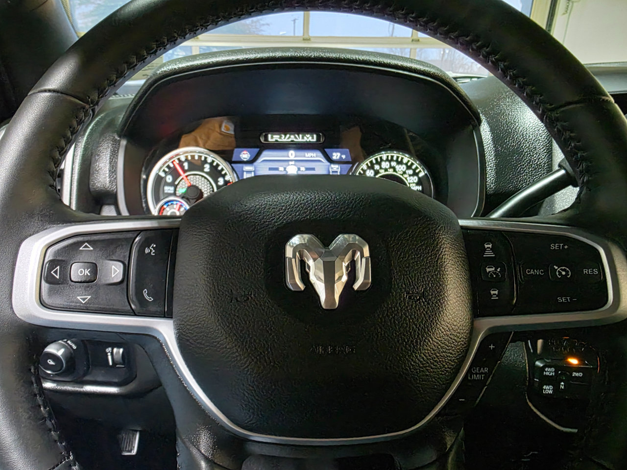 Used 2024 RAM 3500 Tradesman w/ Safety Group image 27