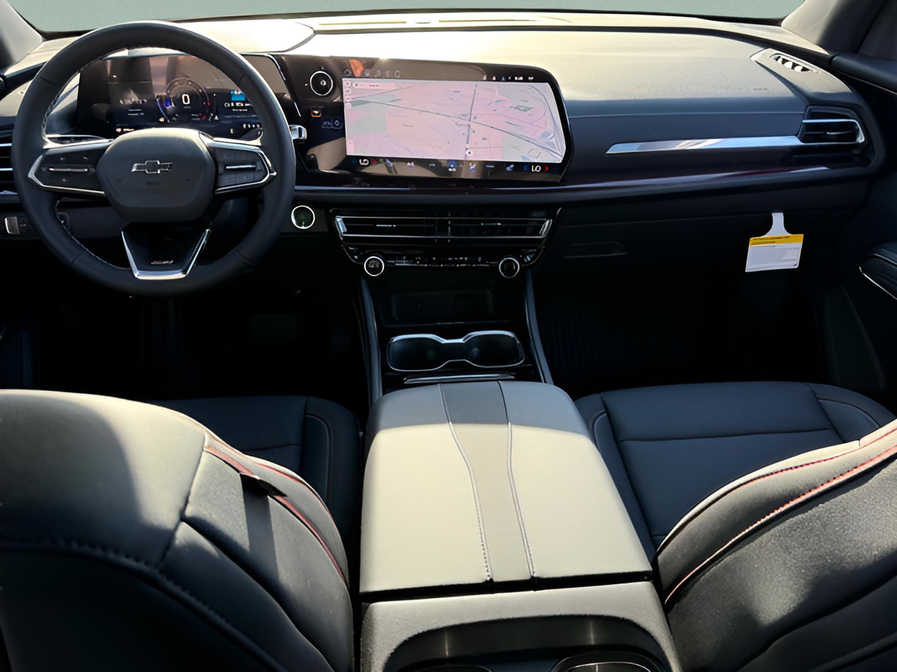 New 2026 Chevrolet Traverse Z71 w/ Driver Confidence Package image 9