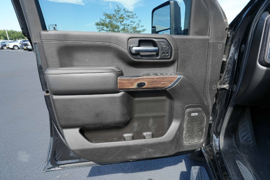 Used 2022 Chevrolet Silverado 3500 High Country w/ Z71 Off-Road Package AWD/4WD image 22