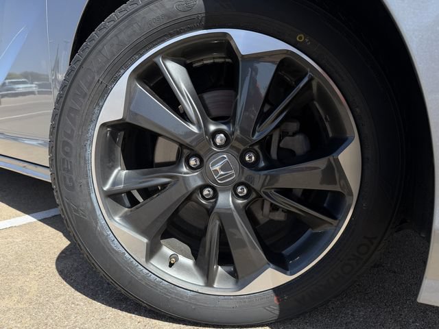 Used 2023 Honda Odyssey Elite image 10