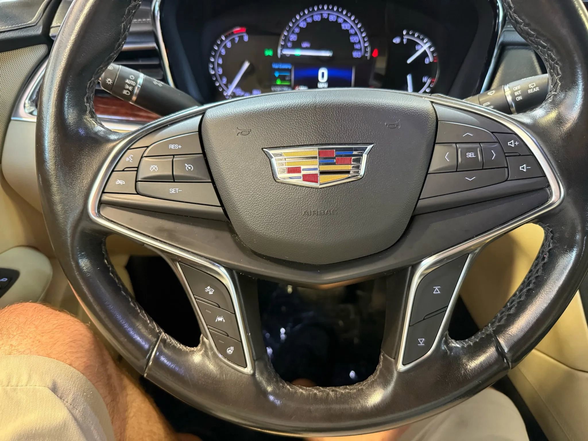 Used 2019 Cadillac XT5 Premium Luxury image 13