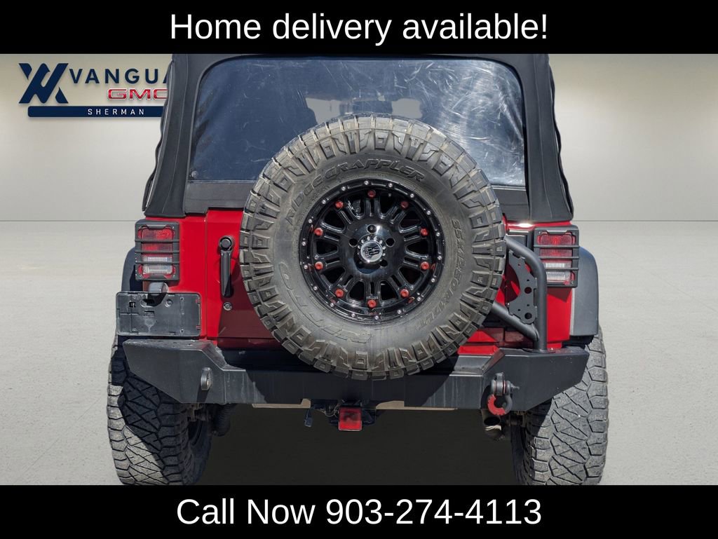 Used 2014 Jeep Wrangler Unlimited Rubicon w/ Connectivity Group image 7