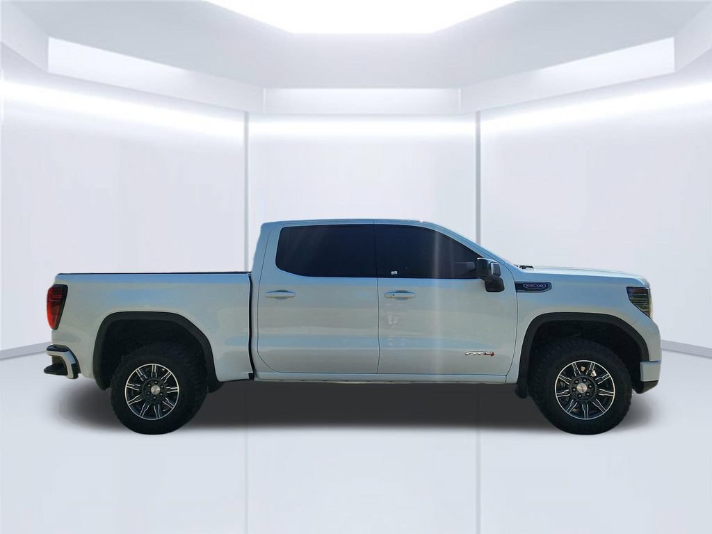 Used 2025 GMC Sierra 1500 AT4 AWD/4WD image 4