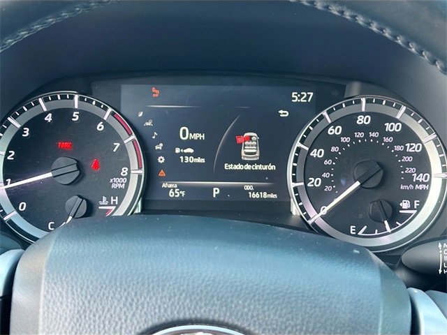 Used 2023 Toyota Highlander L image 12