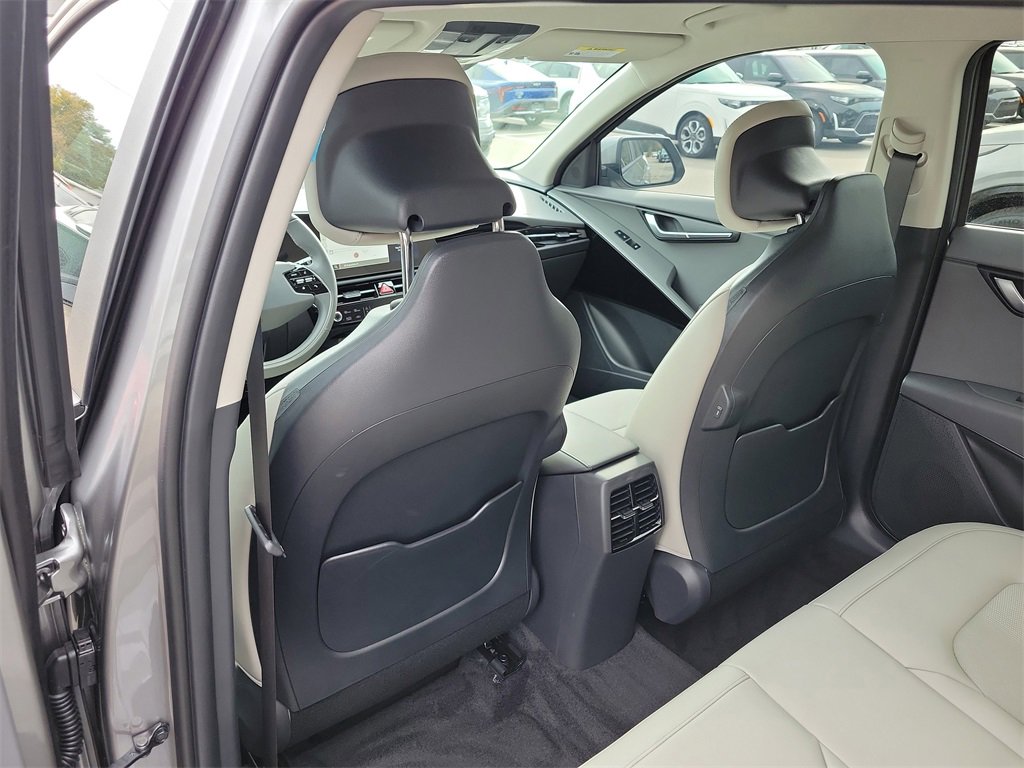 New 2026 Kia Niro EX image 16