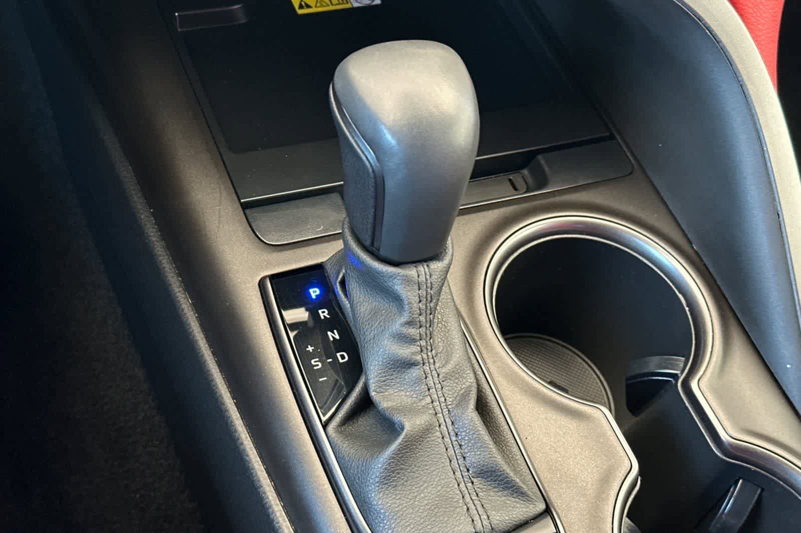 Used 2023 Toyota Camry XSE FWD image 22