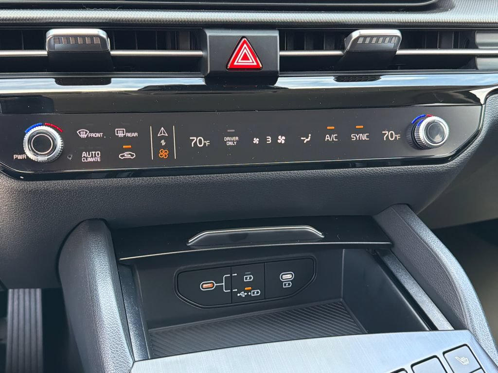 New 2027 Kia Sportage S FWD image 25