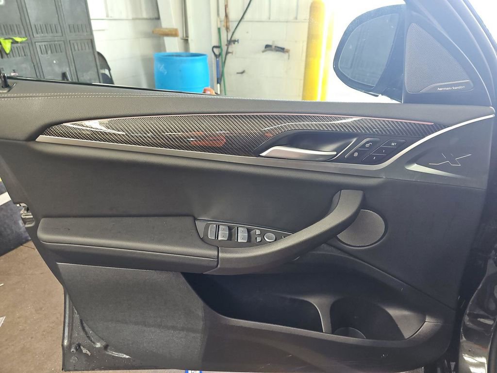 Used 2025 BMW X4 M40i AWD/4WD image 12