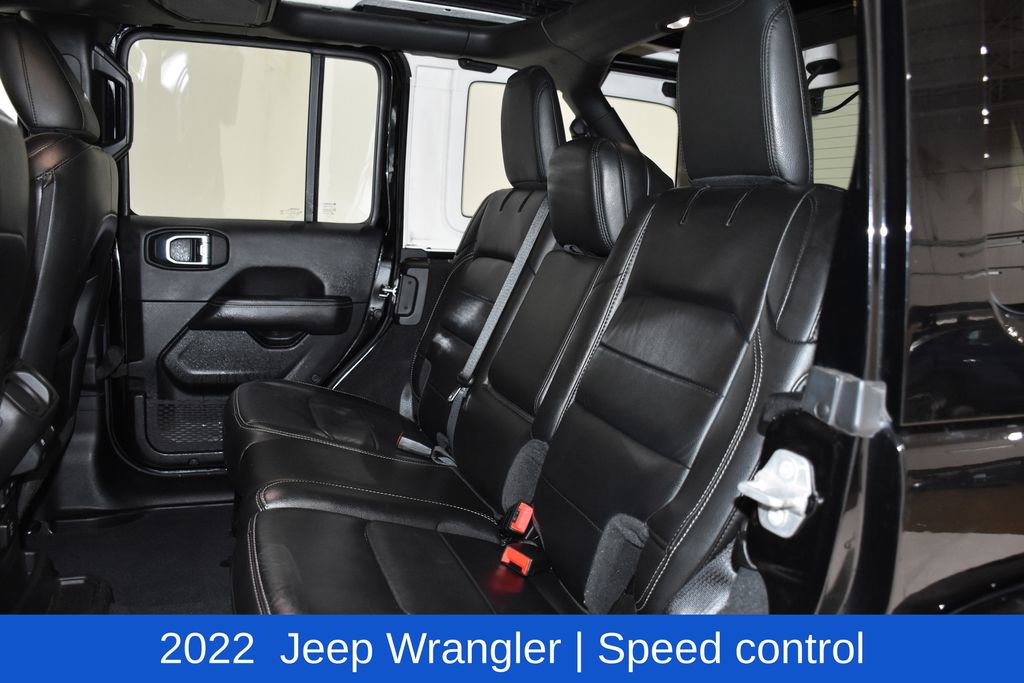 Used 2022 Jeep Wrangler Unlimited Sahara w/ Cold Weather Group image 28