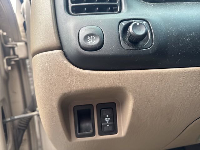 Used 2002 MAZDA Tribute ES image 24