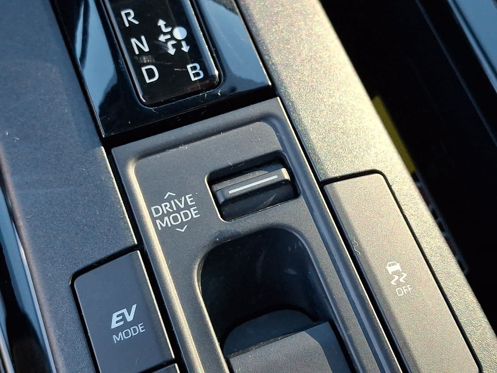 Certified 2023 Toyota Prius XLE FWD image 29