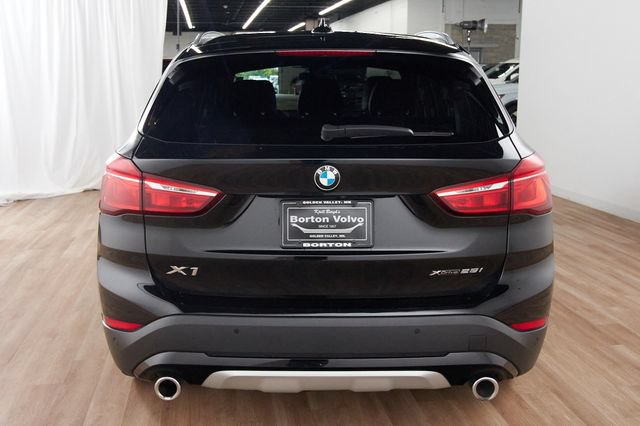 Used 2020 BMW X1 xDrive28i w/ Convenience Package AWD/4WD image 4