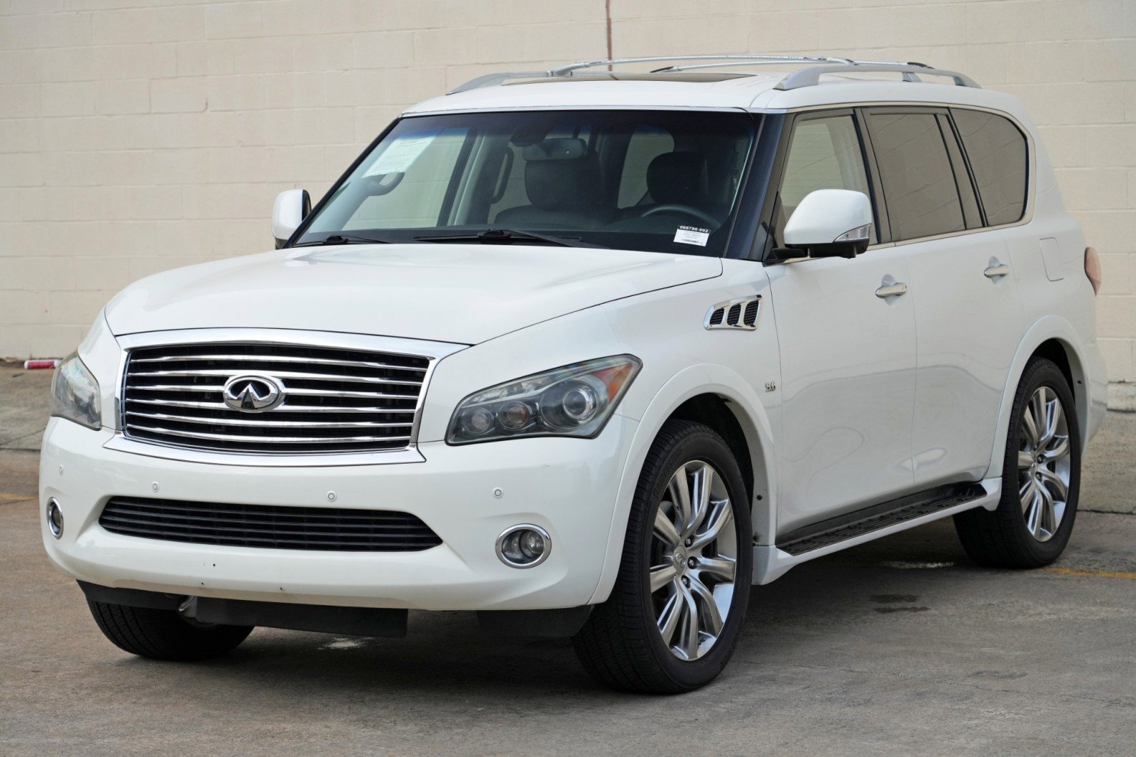 Used 2014 INFINITI QX80 4WD w/ Theater Package image 52