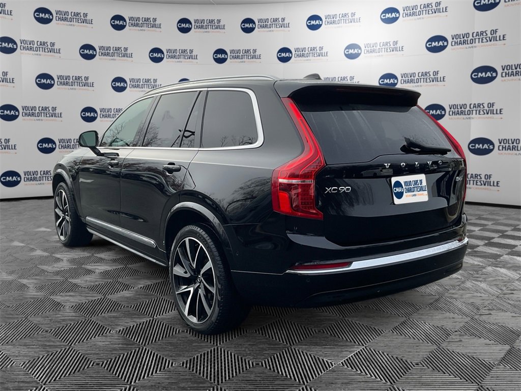 Used 2023 Volvo XC90 B6 Plus w/ Protection Package image 3
