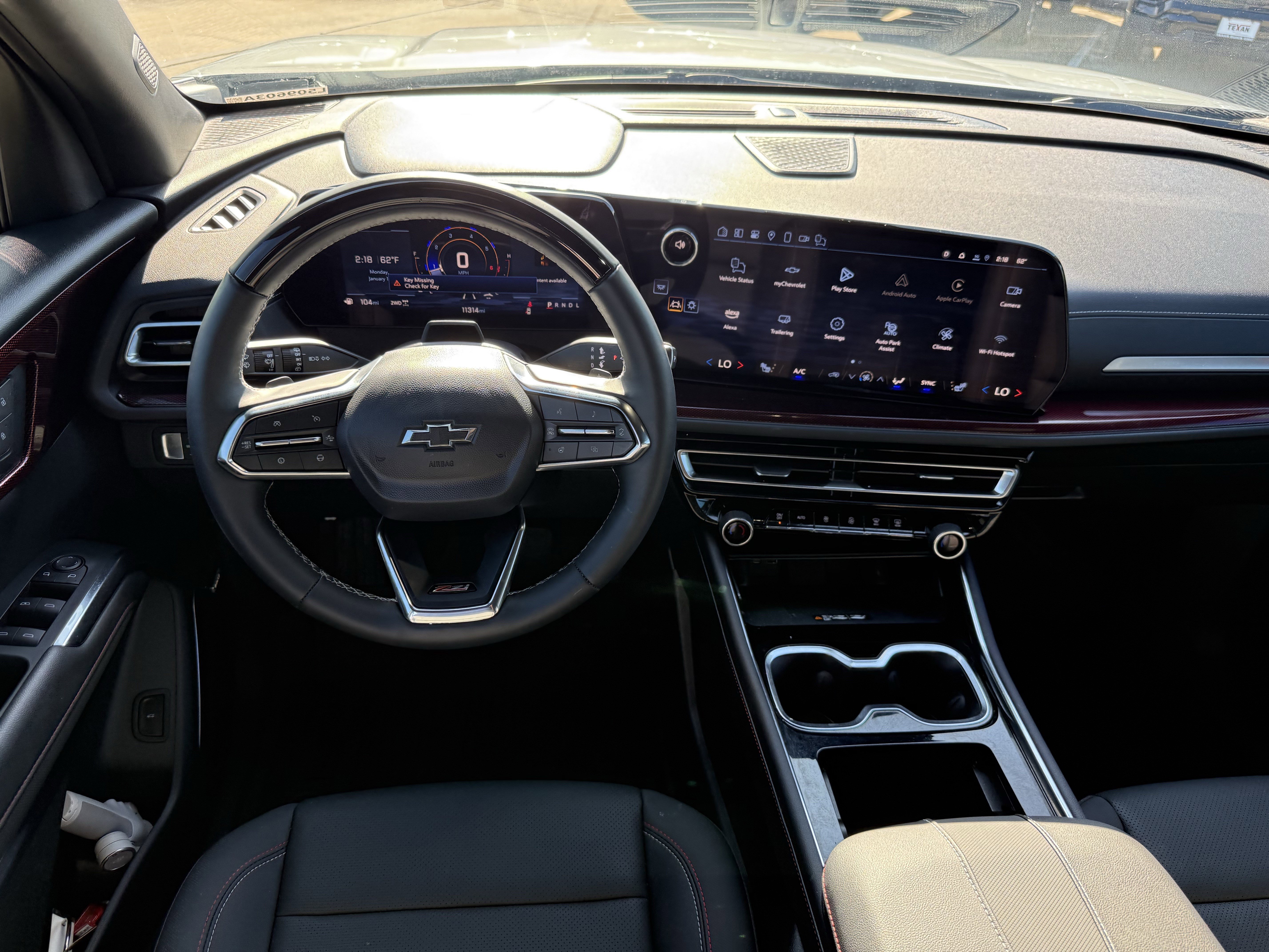 Used 2025 Chevrolet Traverse Z71 w/ Enhanced Driving Package image 14