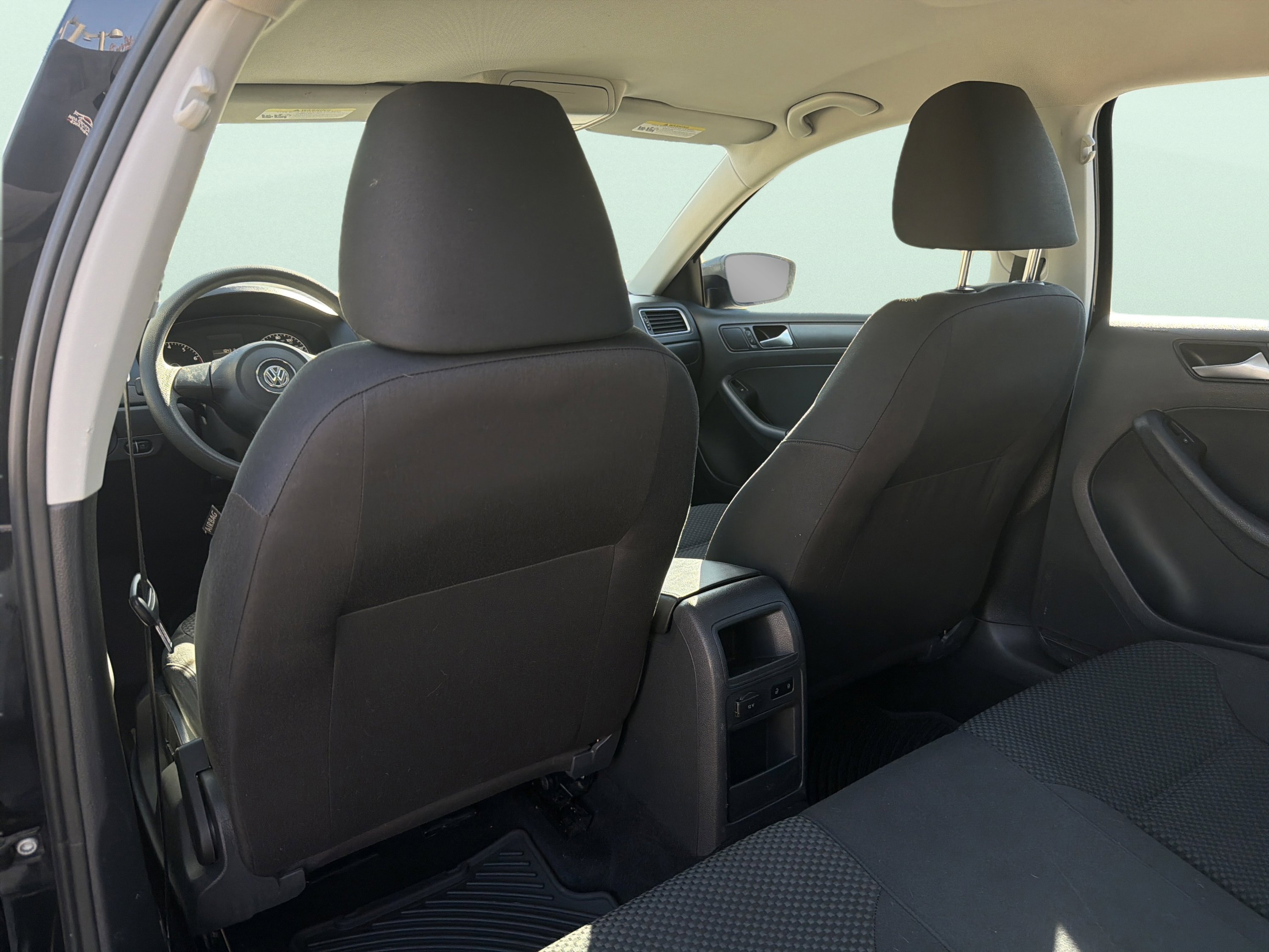 Used 2014 Volkswagen Jetta S image 27