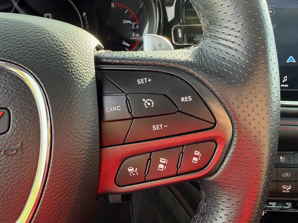 Used 2025 Dodge Durango GT AWD/4WD image 12