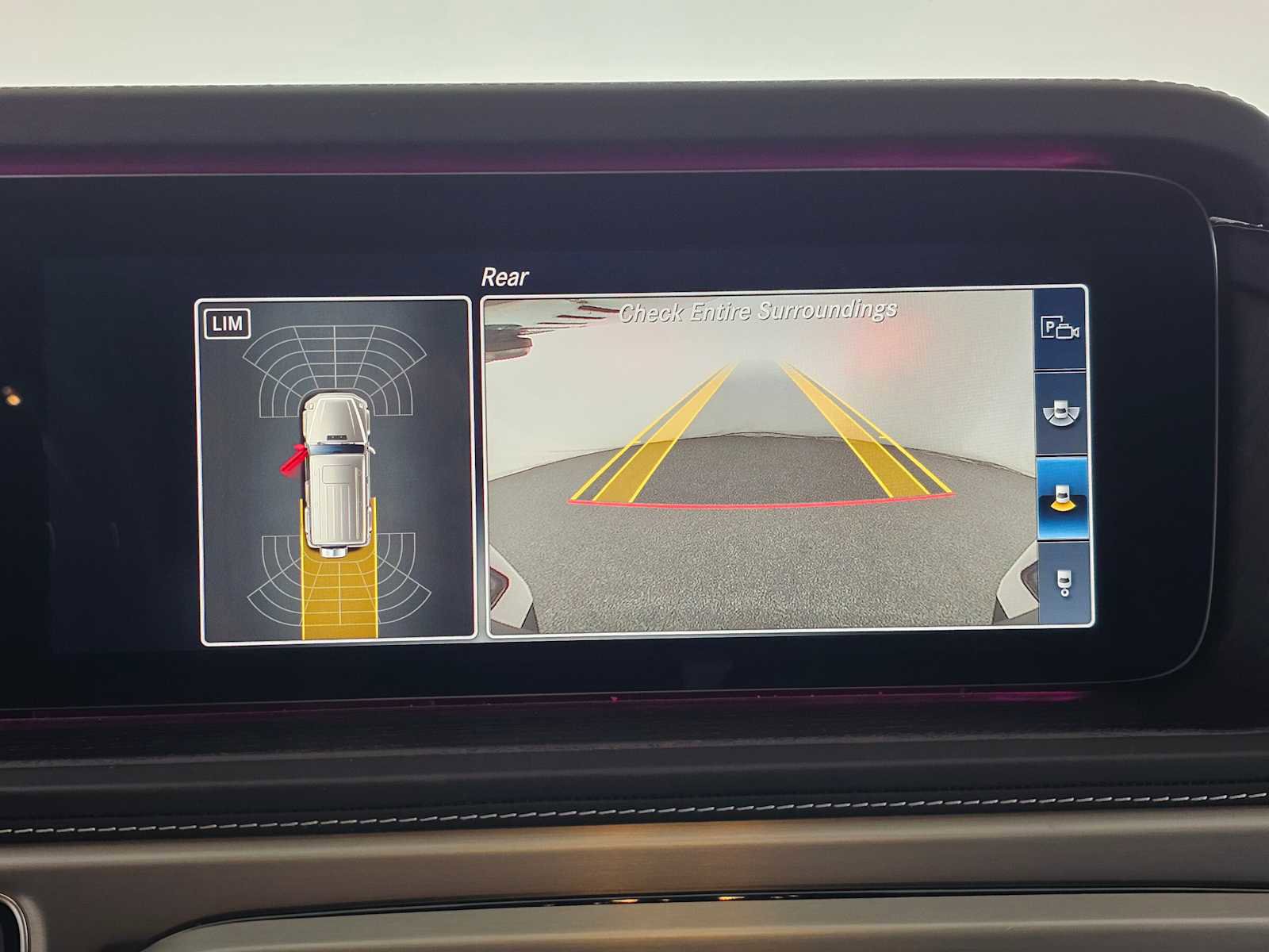 Used 2024 Mercedes-Benz G 550 image 26