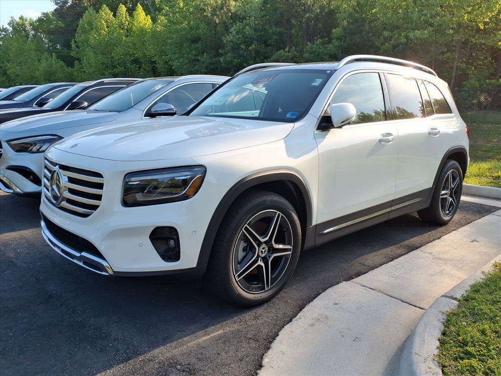 New 2026 Mercedes-Benz GLB 250 4MATIC image 24