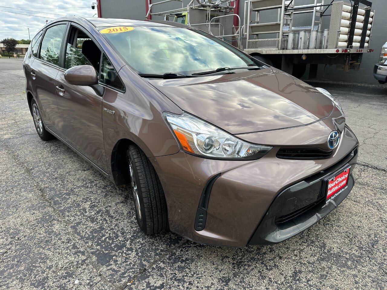 Used 2015 Toyota Prius V Three image 11