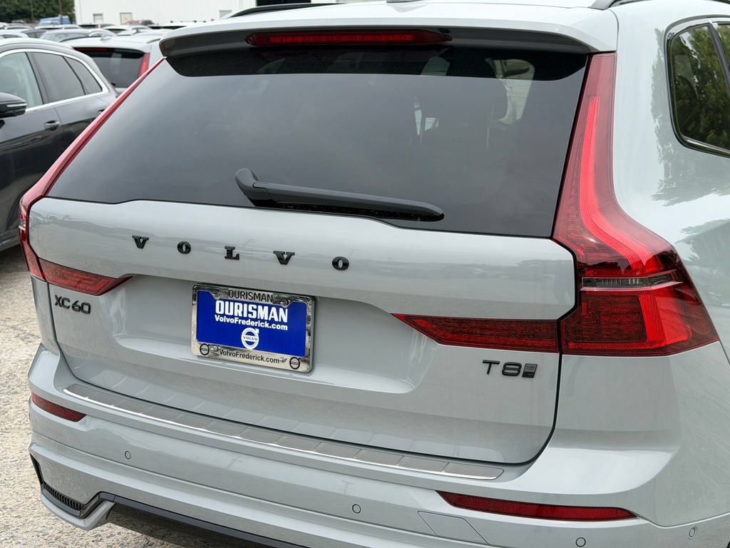 New 2026 Volvo XC60 T8 Ultra w/ Protection Package Premier AWD/4WD image 5
