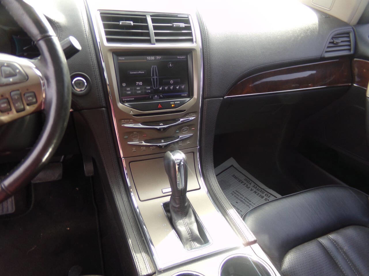 Used 2015 Lincoln MKX AWD w/ Equipment Group 102A image 29