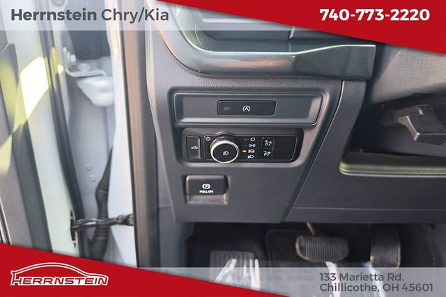 Used 2025 Ford F150 STX w/ Equipment Group 200A AWD/4WD image 15
