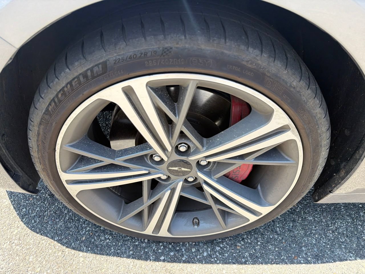 Used 2025 Genesis G70 3.3T Advanced RWD image 11
