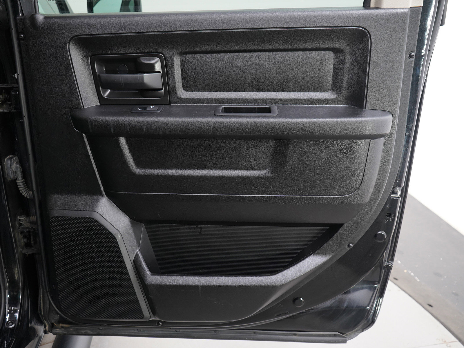 Used 2020 RAM 1500 Express w/ Wheel & Sound Group image 14