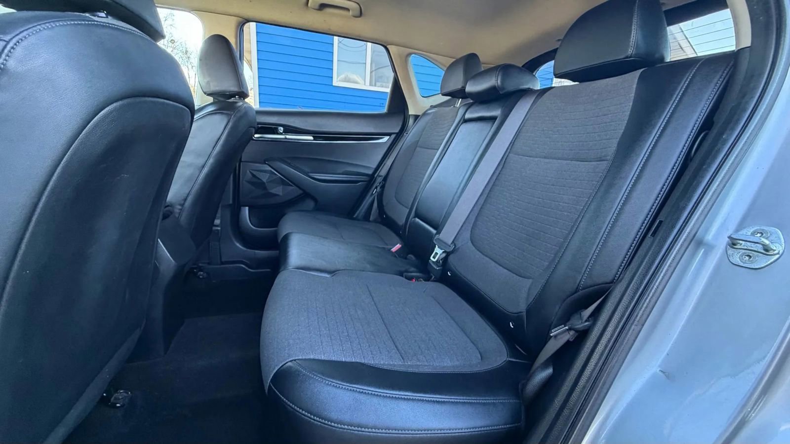 Used 2021 Kia Seltos S image 11