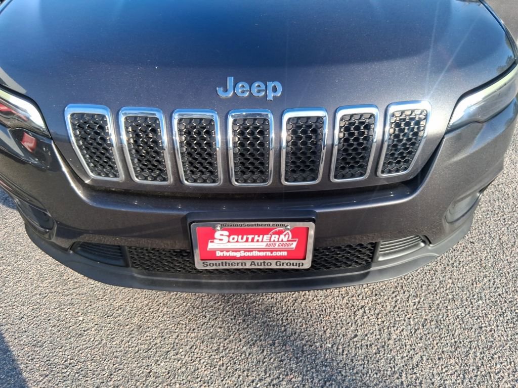 Used 2020 Jeep Cherokee Latitude Plus image 26