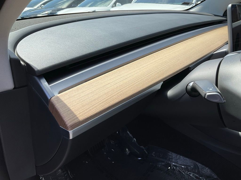 Used 2018 Tesla Model 3 Long Range image 18