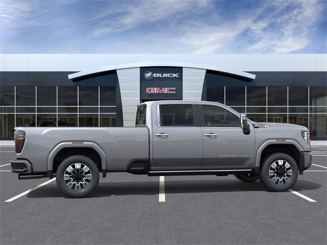 New 2025 GMC Sierra 3500 Denali w/ Denali Reserve Package image 5