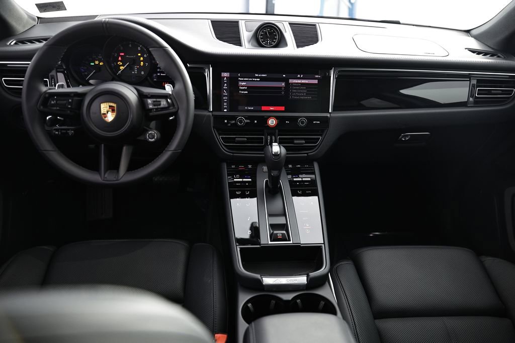 New 2026 Porsche Macan Turbo image 29